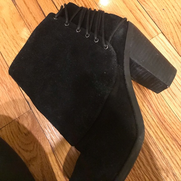 Jessica Simpson | Split Suede Black Boots | size 8 - Picture 4 of 6
